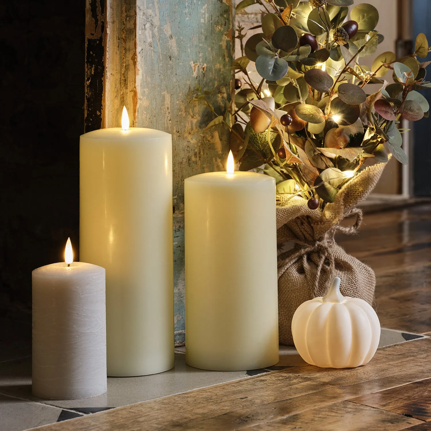 50cm Pre Lit Autumn-Winter Twig Tree