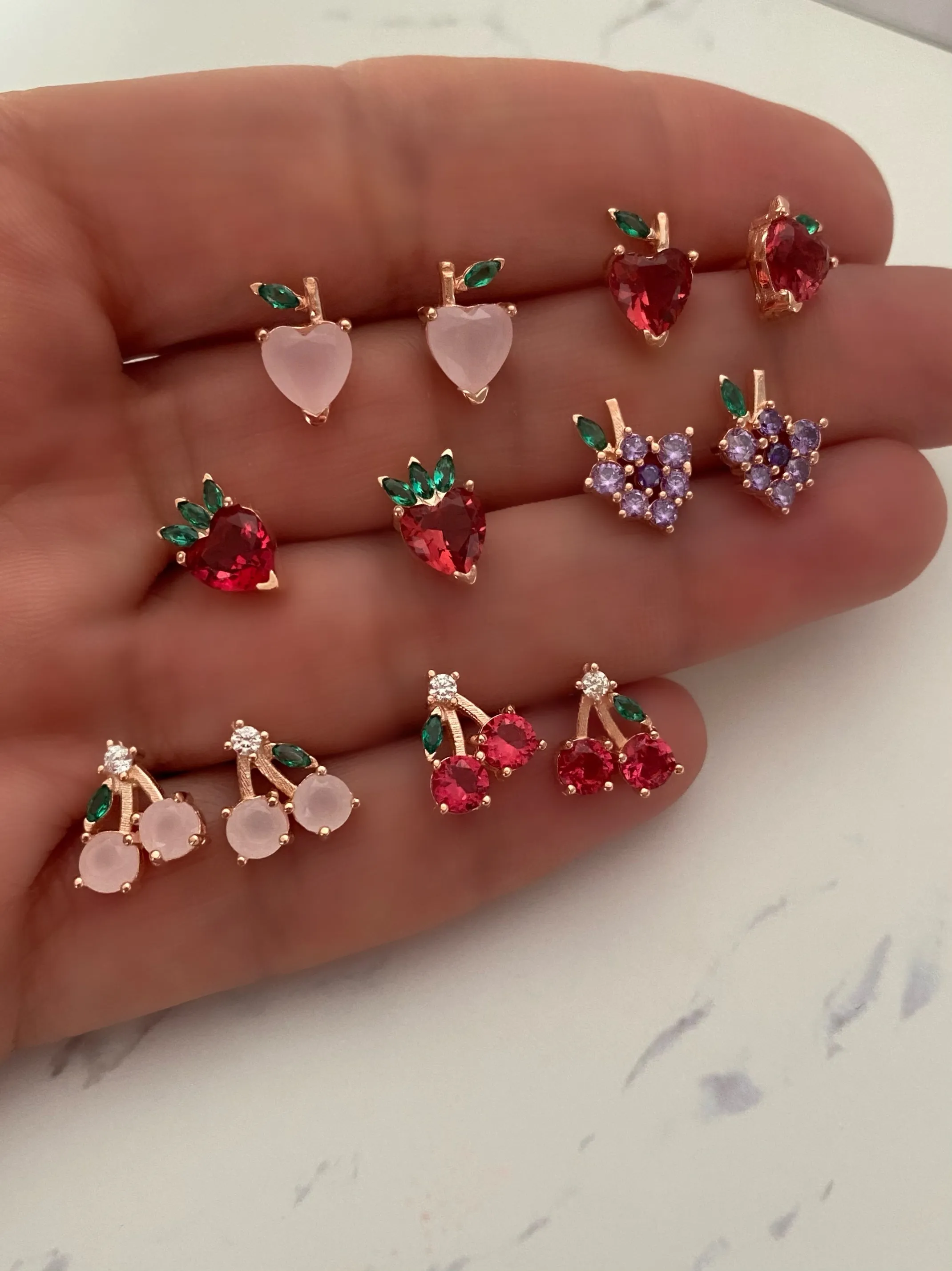 Juicy - Studs
