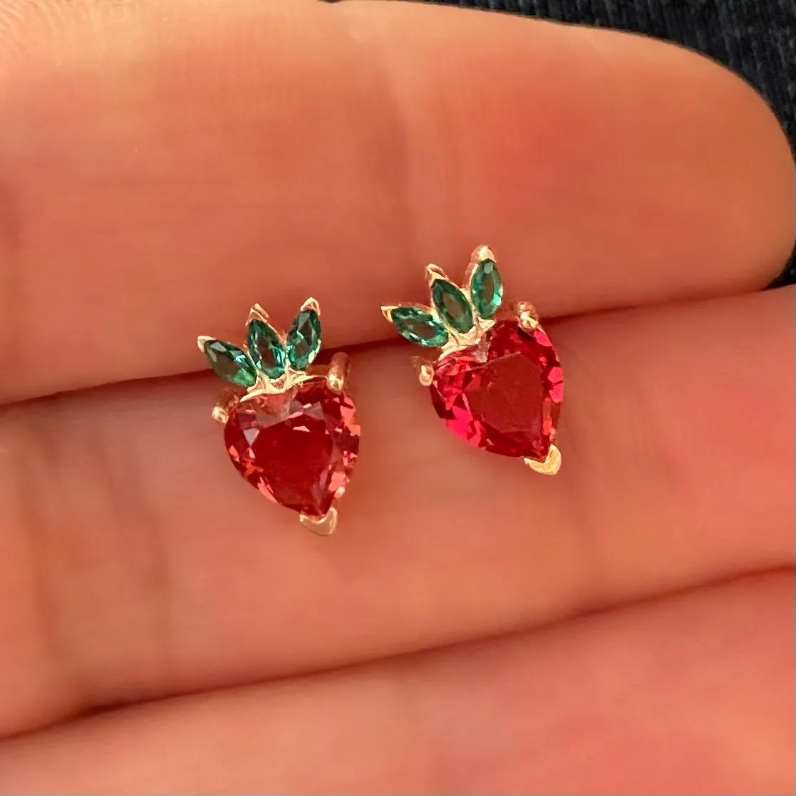 Juicy - Studs