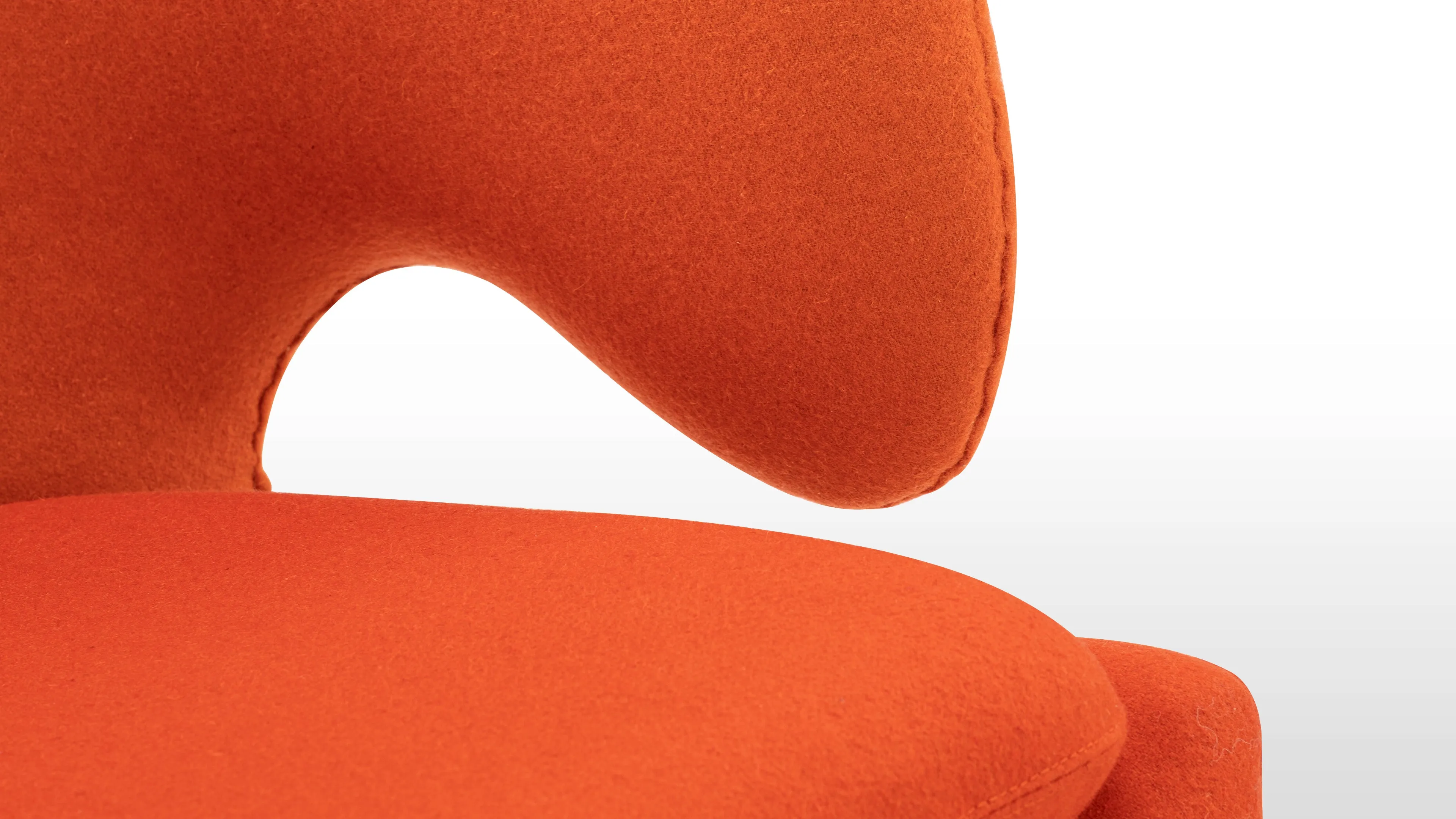 Pelican - Pelican Lounge Chair, Orange Wool