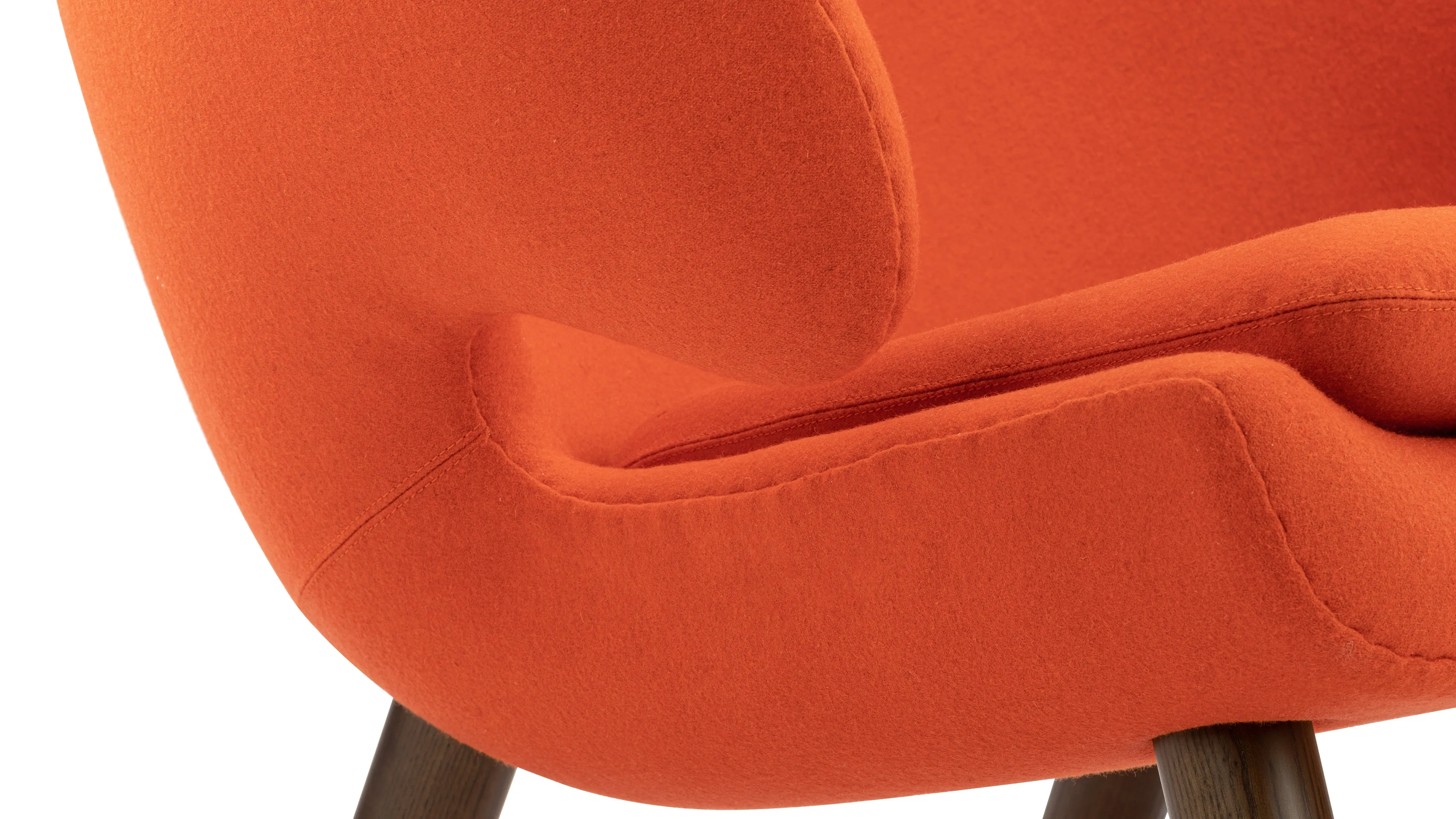 Pelican - Pelican Lounge Chair, Orange Wool