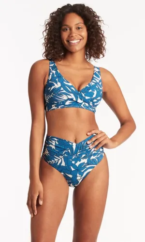 Retreat Cross Front Multifit Bra, More Colours