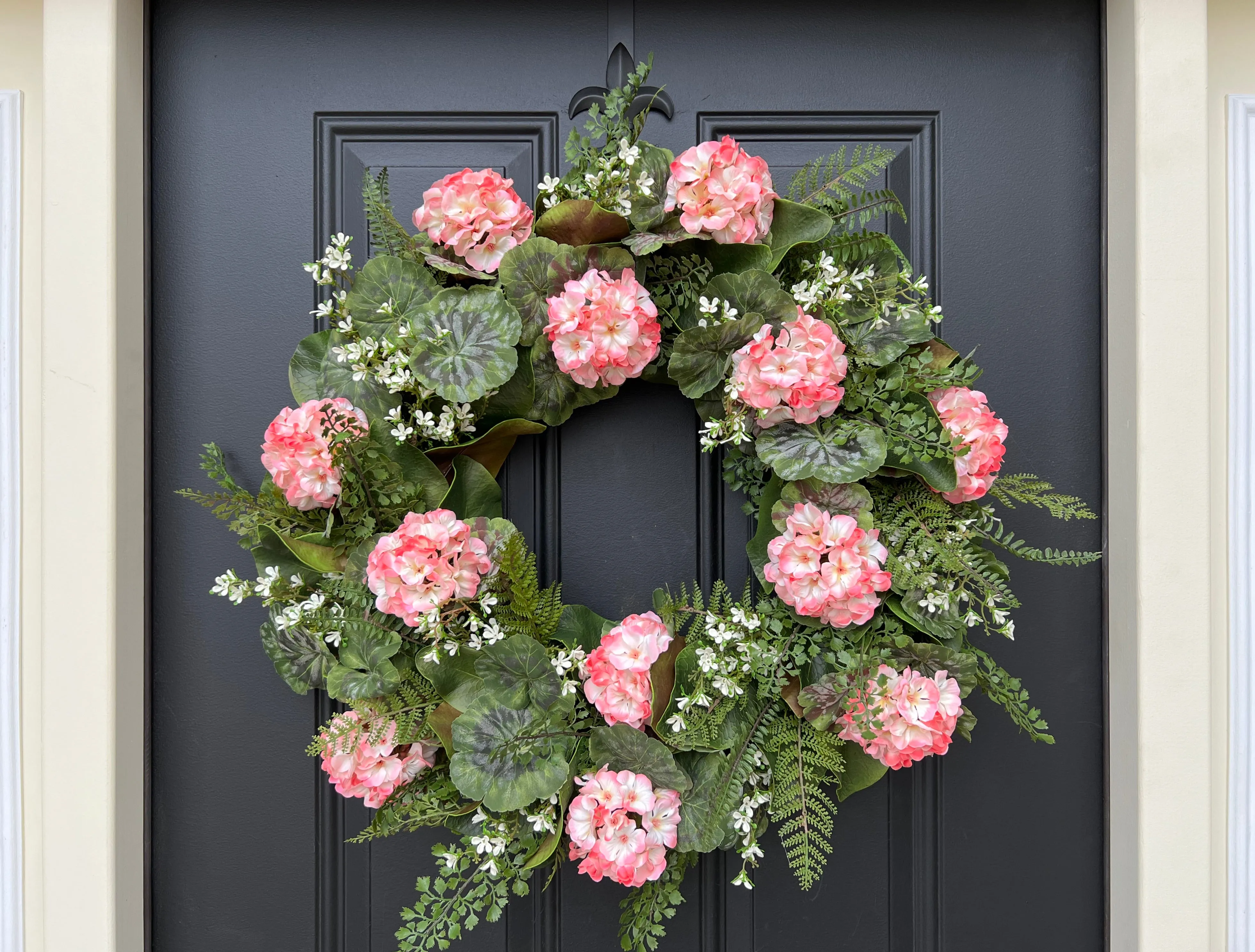 Summer Pink Geranium Wreath