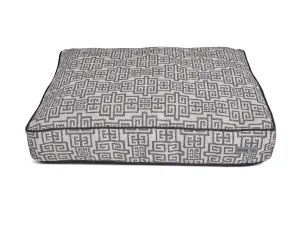 Verona Pillow Bed